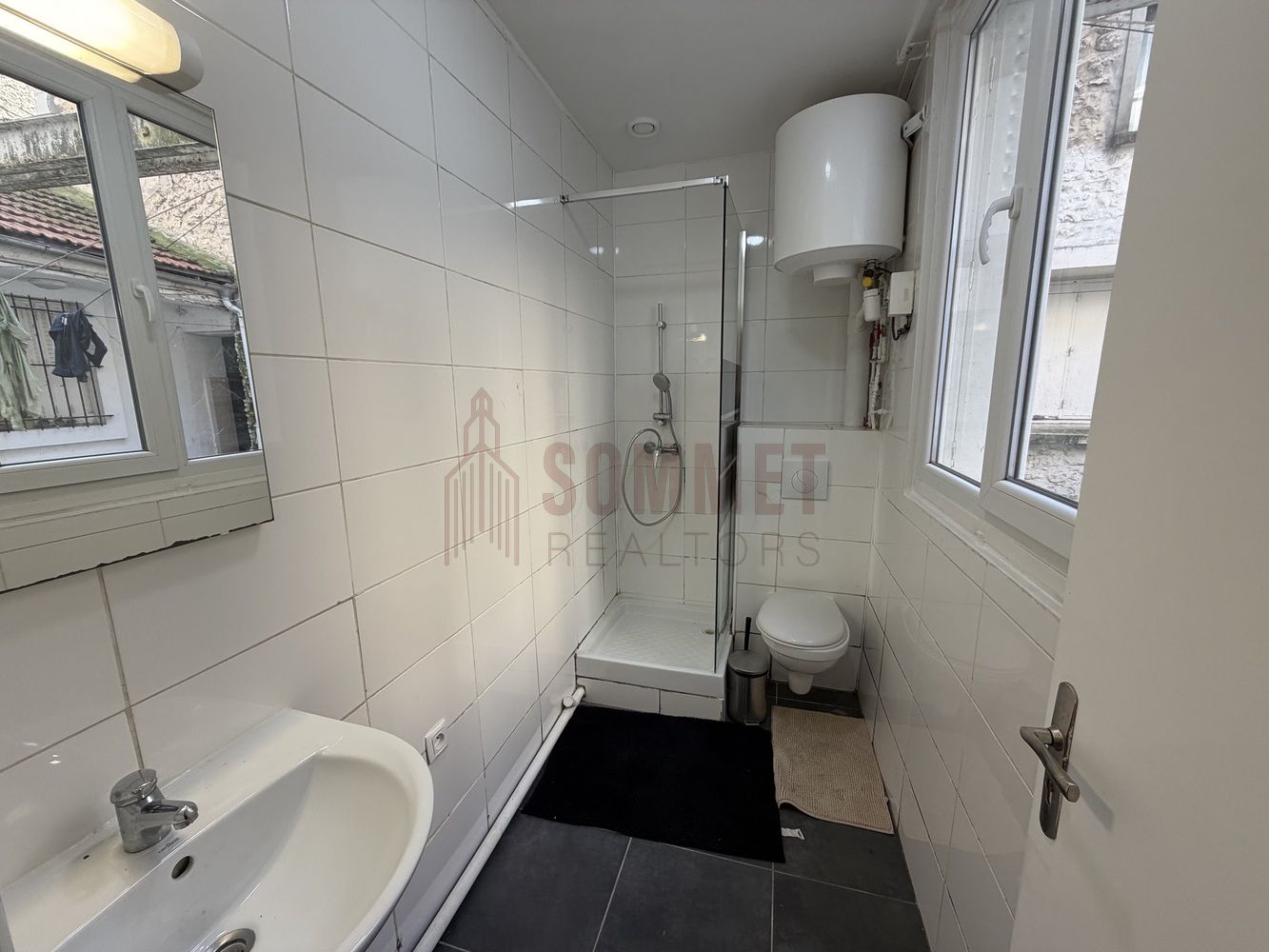 Property view 4